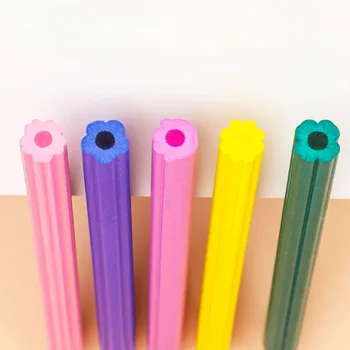 5 упаковок креативных карандашей-лепестков в форме снежинки, тюльпана, четырехлистного клевера, маргаритки, Цветной треугольник для рисования своими руками
